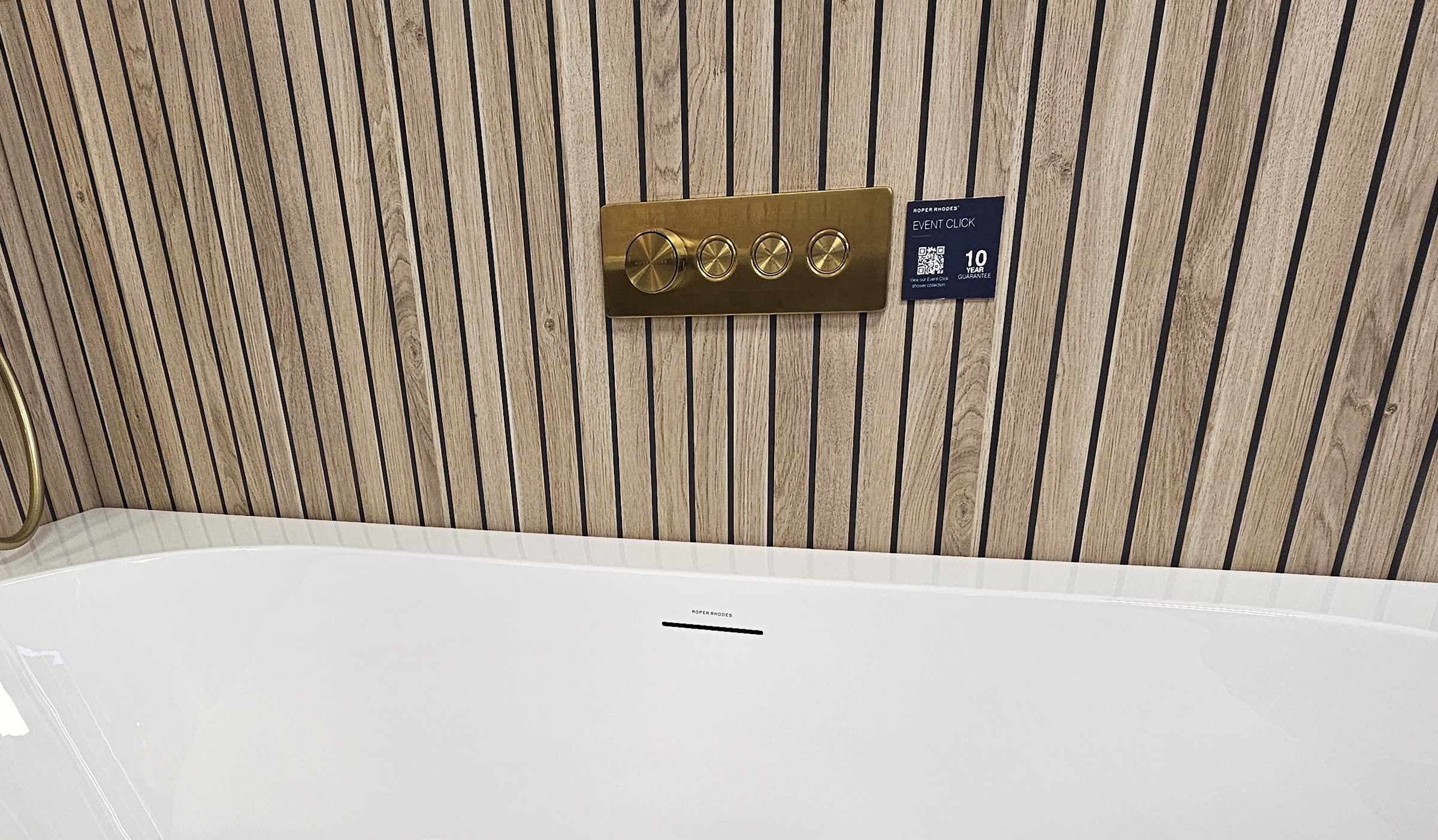 Showroom Desktop - 9